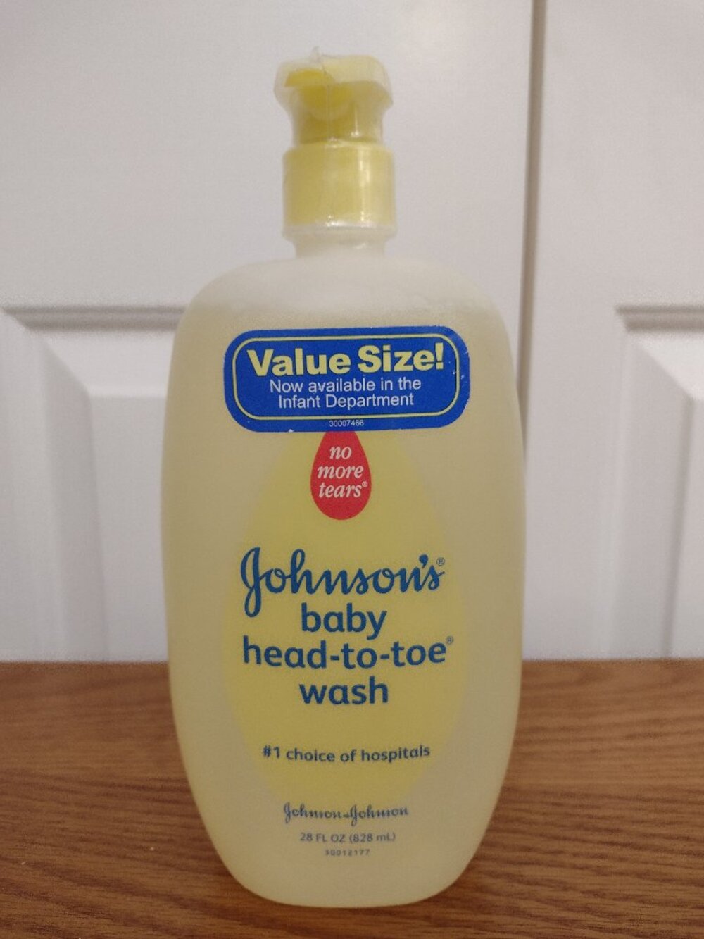 Johnson's Baby Head-To-Toe Wash Dye Free, 28oz *Discontinued* Factory Sealed